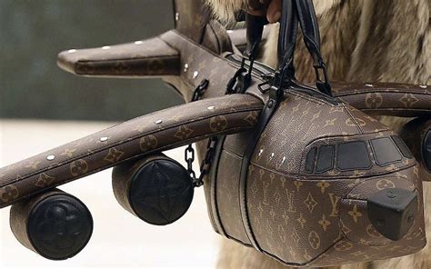 louis vuitton sling bag small|louis vuitton airplane bag 2021.